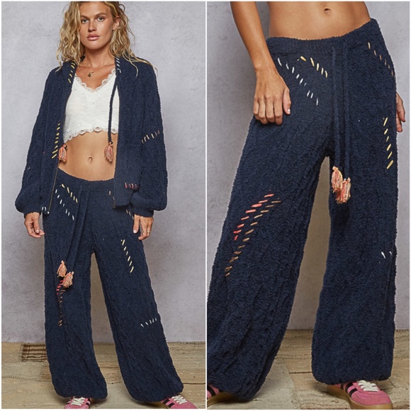 POL Stretchy waist Drawstring Cable Texture Jogger Pants - Picture 4 of 5